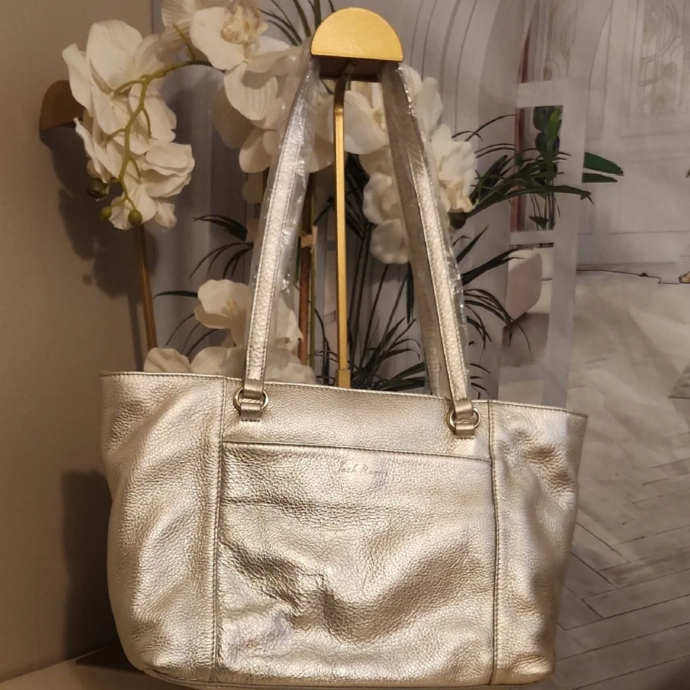 Jack Rogers Platinum Shoulder Bag. New With Tags..Half Off Retail! - Picture 3 of 12